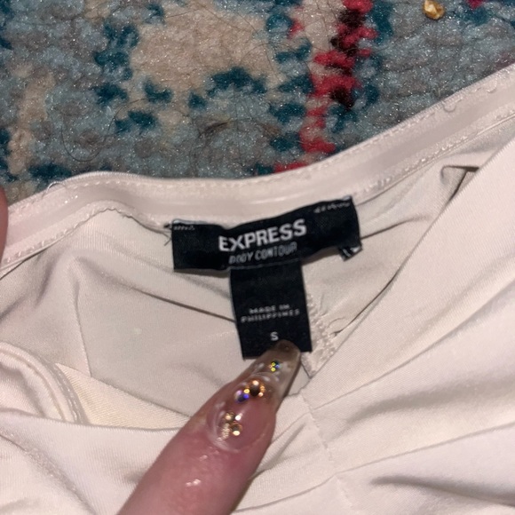 Express Compression Body Contour Silky Ruched Thong Bodysuit, Size small - Picture 2 of 3